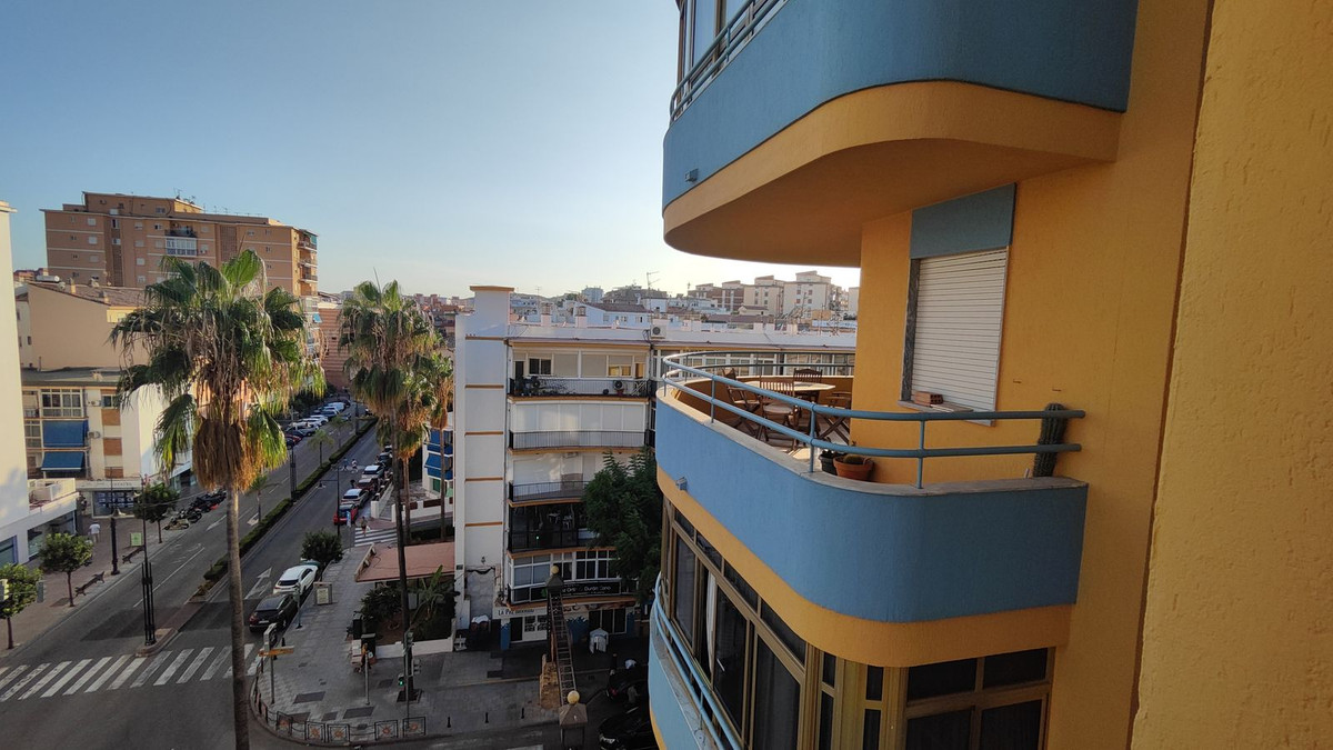Te koop Middle Floor Apartment Costa Del Sol Fuengirola € 795.000,-
