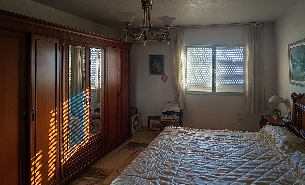 Te koop Middle Floor Apartment Costa Del Sol Fuengirola € 795.000,-