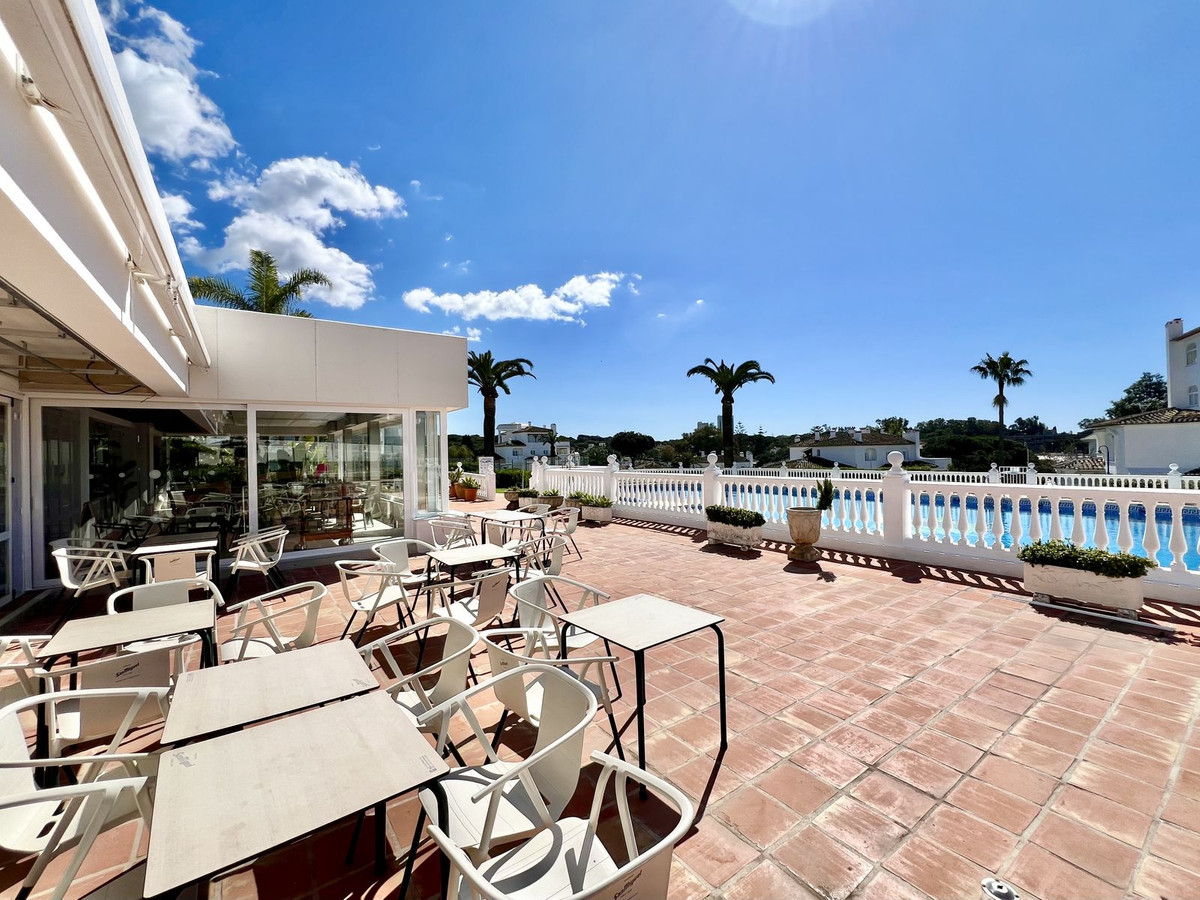 Te koop Gelijkvloers appartement Costa Del Sol Elviria € 280.000,-
