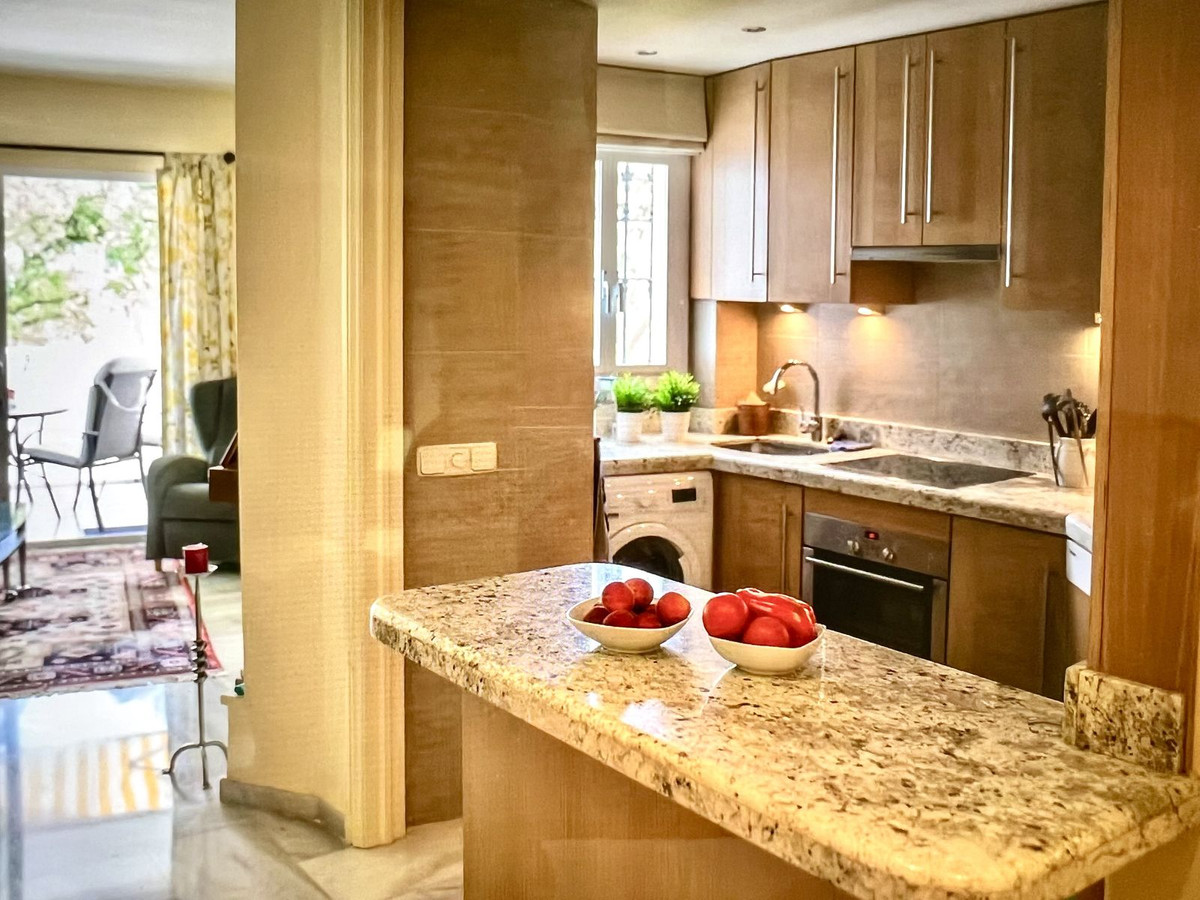 Te koop Gelijkvloers appartement Costa Del Sol Elviria € 280.000,-