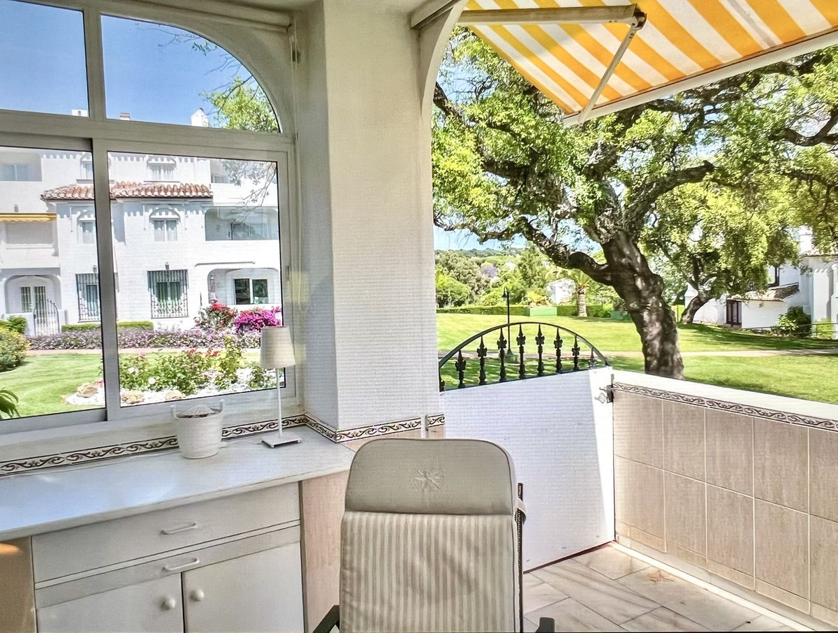 Te koop Gelijkvloers appartement Costa Del Sol Elviria € 280.000,-