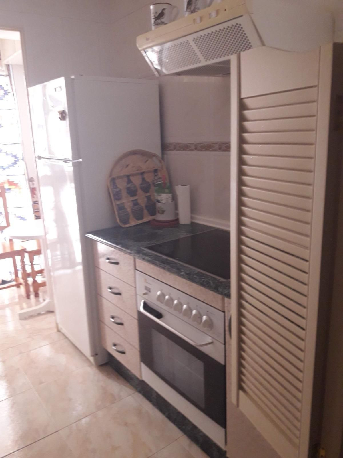 Te koop Middle Floor Apartment Costa Del Sol San Luis De Sabinillas € 190.000,-