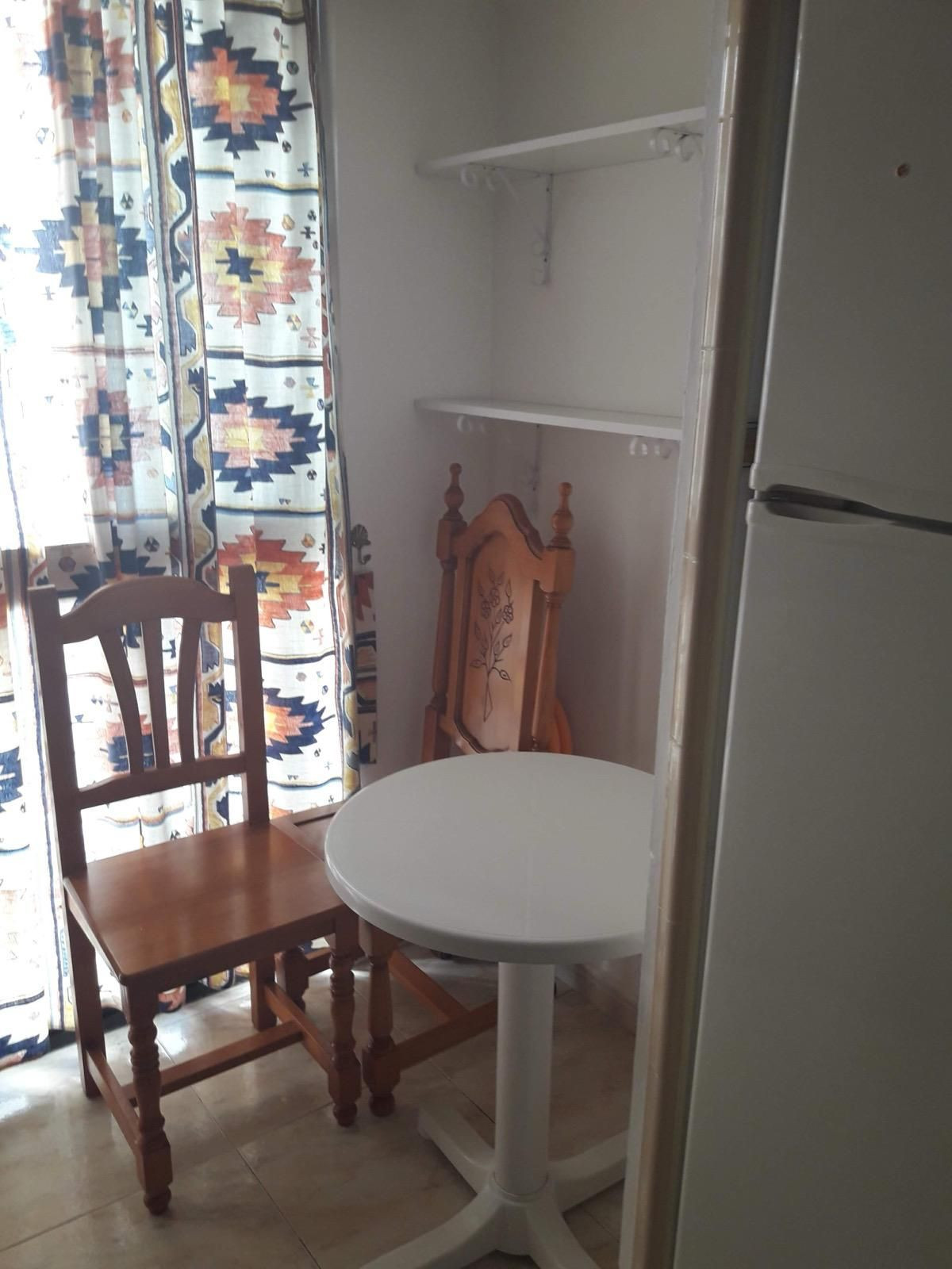 Te koop Middle Floor Apartment Costa Del Sol San Luis De Sabinillas € 190.000,-