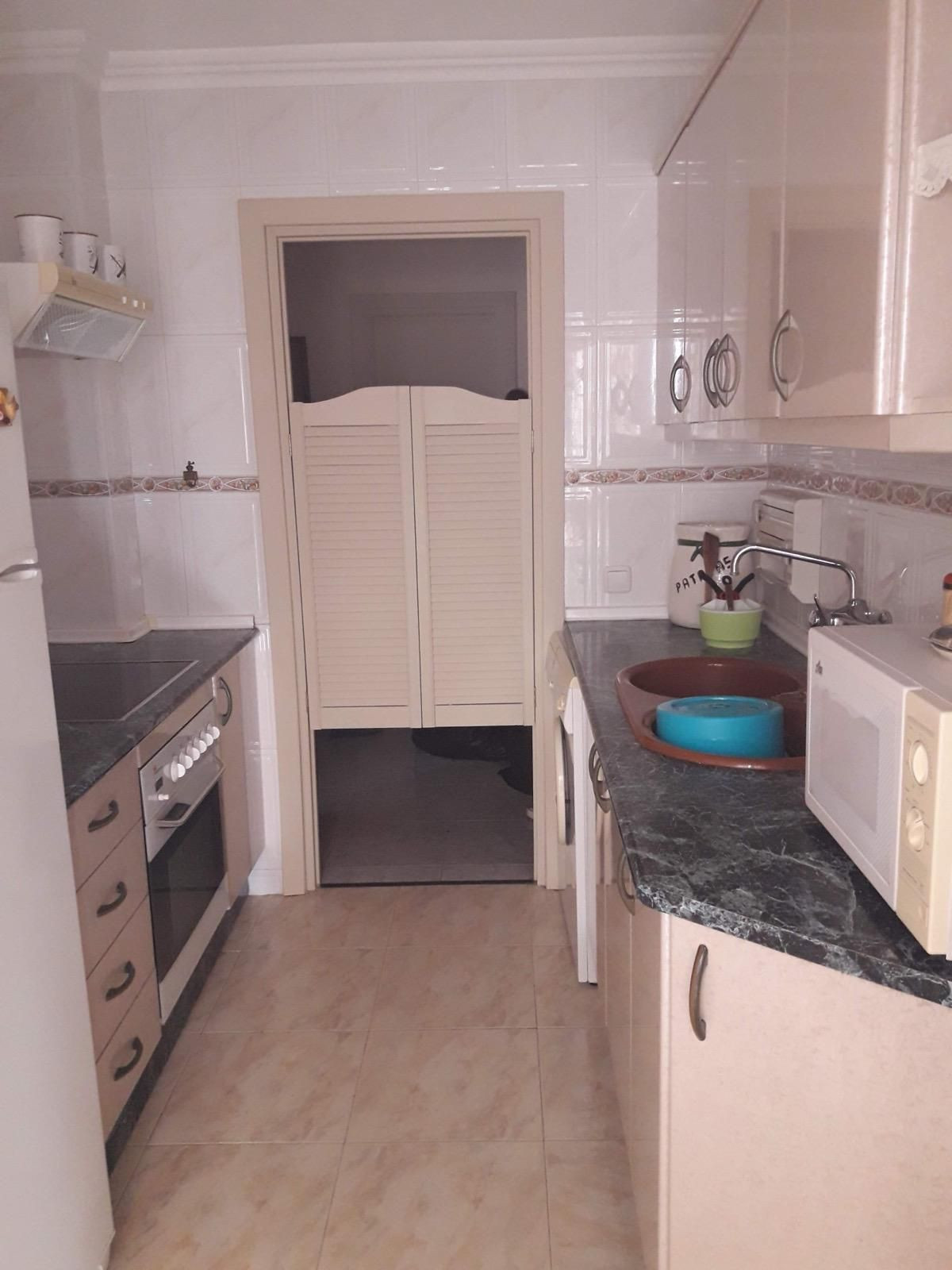 Te koop Middle Floor Apartment Costa Del Sol San Luis De Sabinillas € 190.000,-