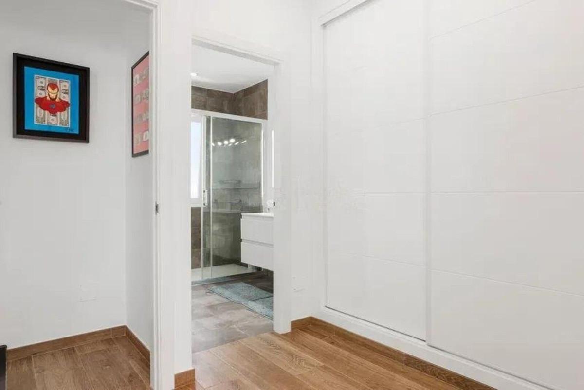 Te koop Half vrijstaand huis Costa Del Sol Estepona € 645.000,-