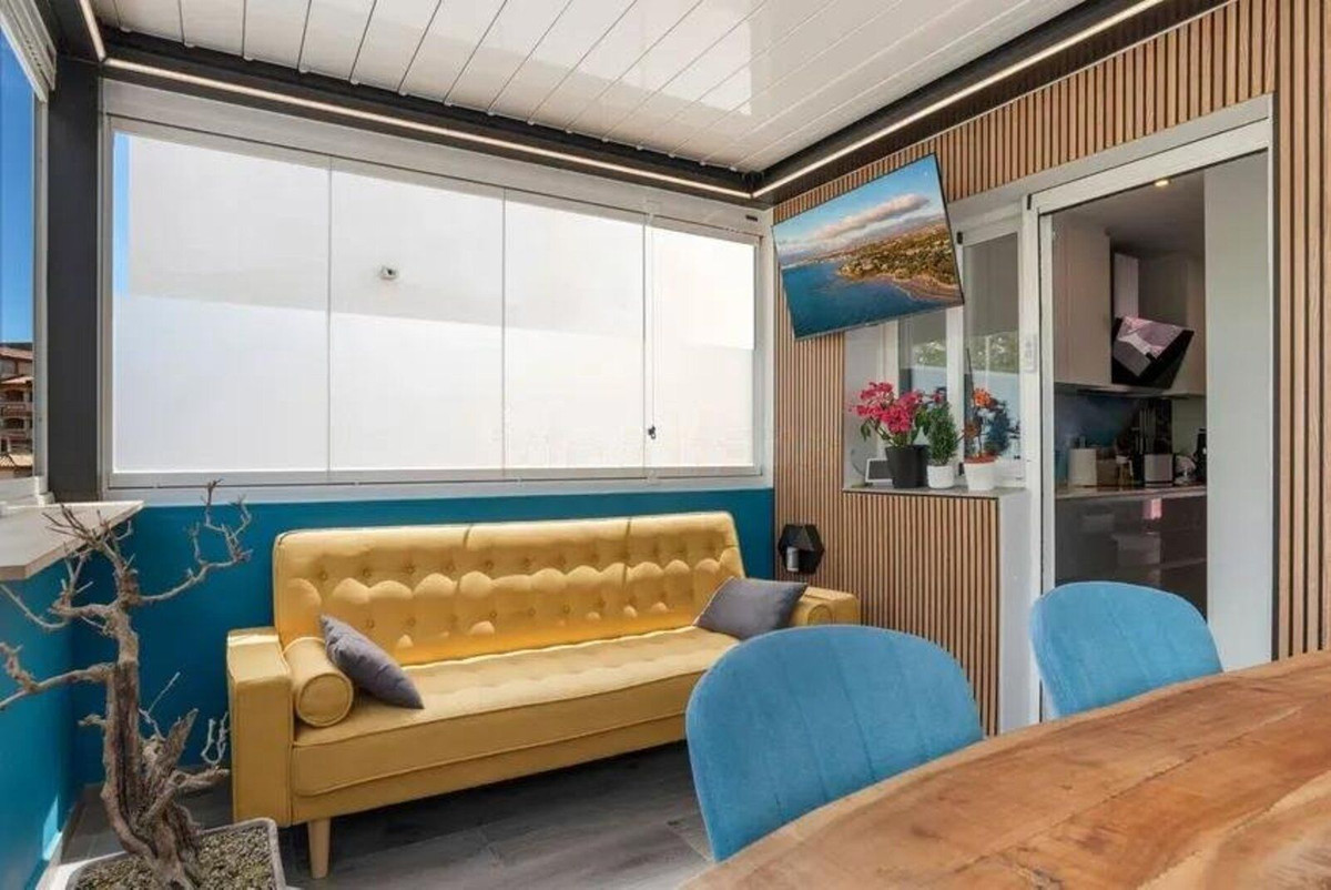 Te koop Half vrijstaand huis Costa Del Sol Estepona € 645.000,-