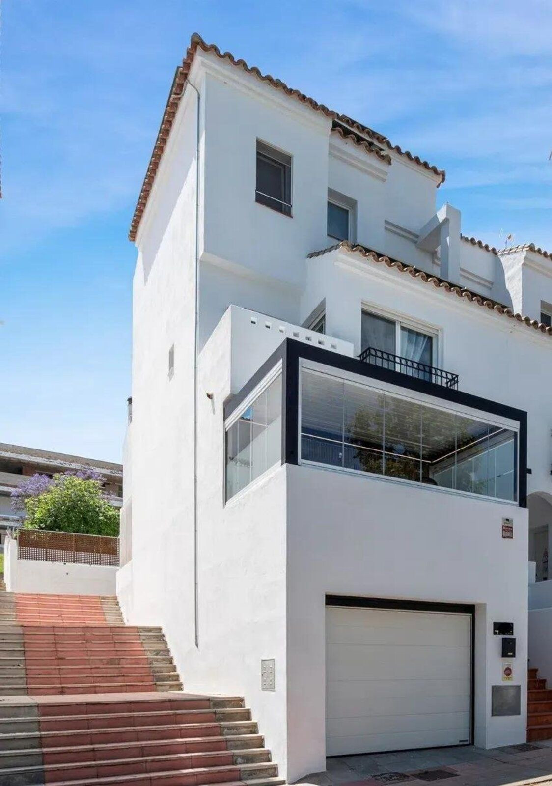 Te koop Half vrijstaand huis Costa Del Sol Estepona € 645.000,-