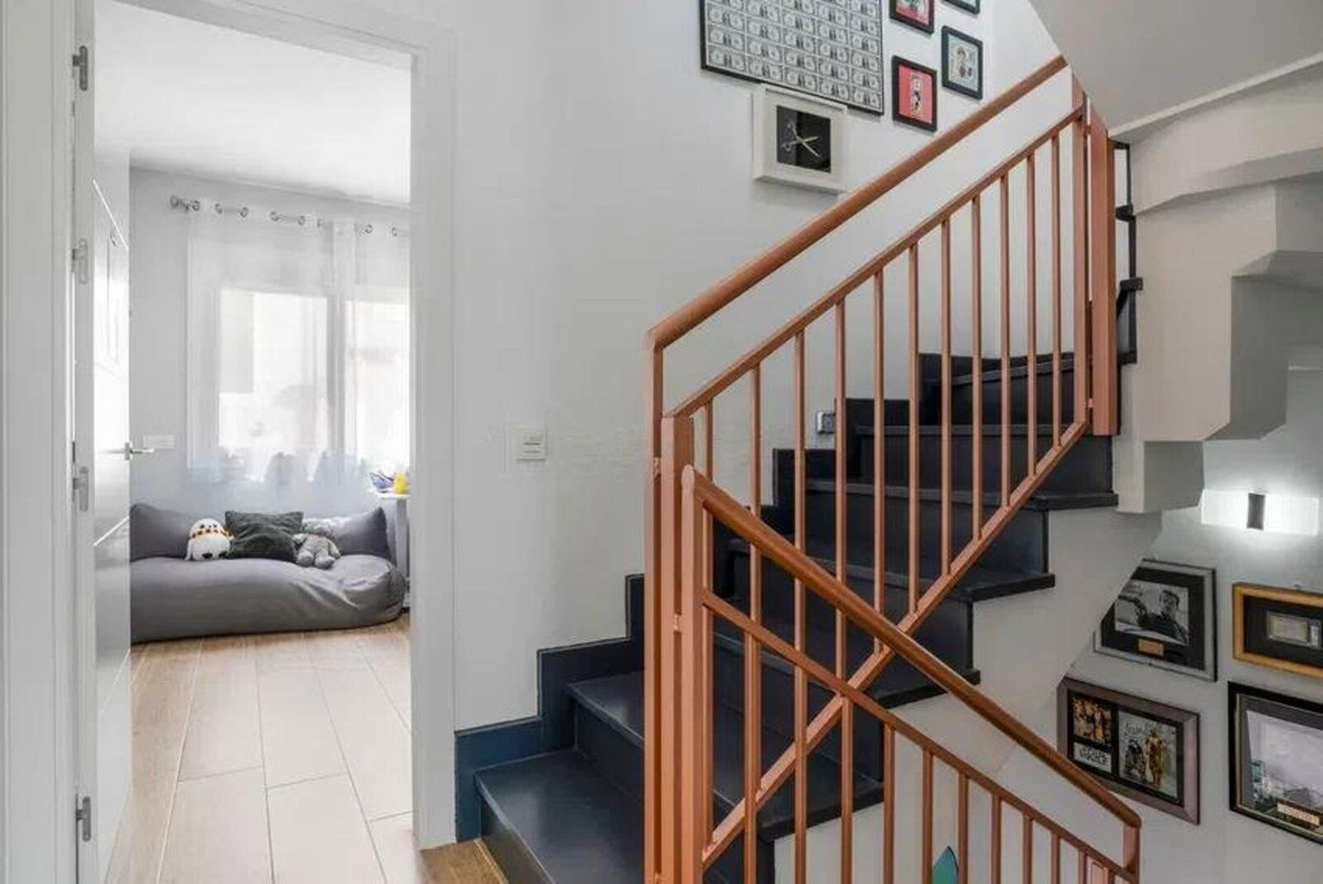 Te koop Half vrijstaand huis Costa Del Sol Estepona € 645.000,-