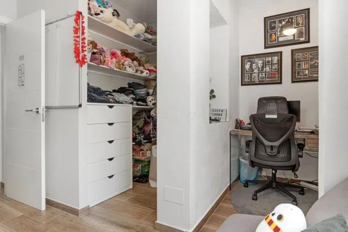 Te koop Half vrijstaand huis Costa Del Sol Estepona € 645.000,-