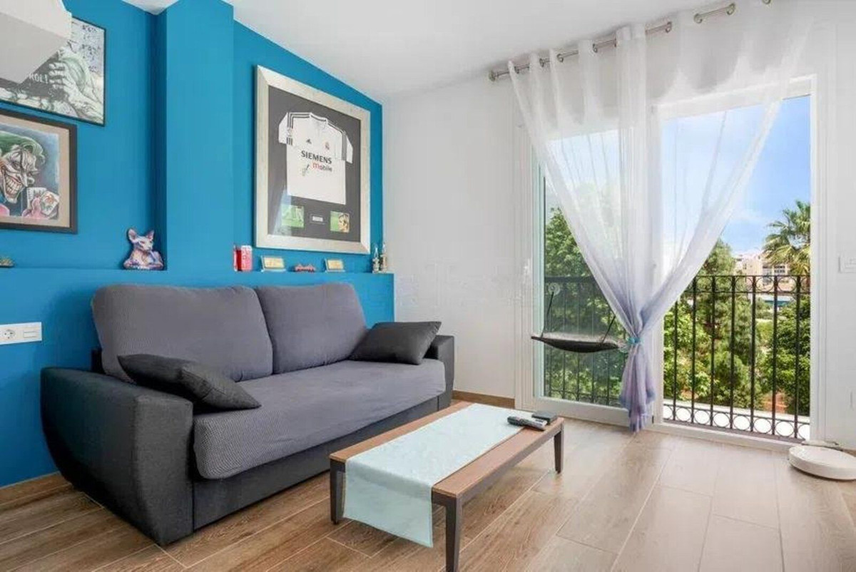 Te koop Half vrijstaand huis Costa Del Sol Estepona € 645.000,-