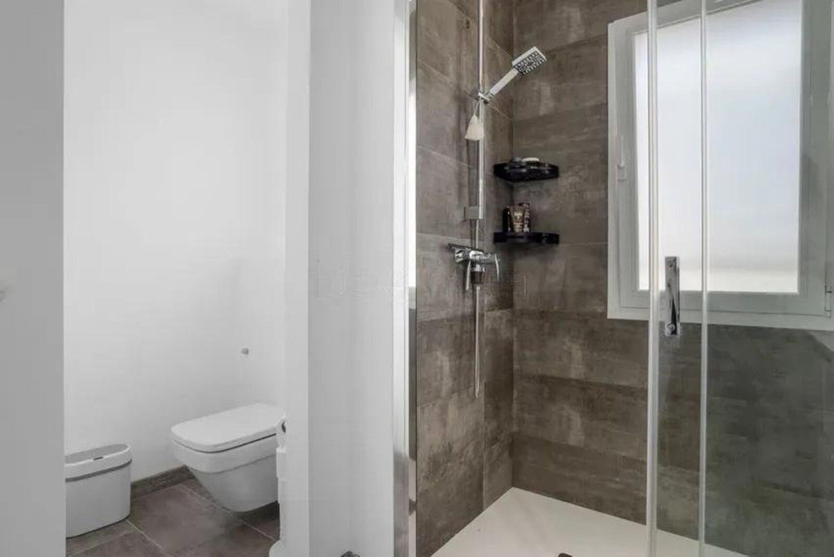 Te koop Half vrijstaand huis Costa Del Sol Estepona € 645.000,-