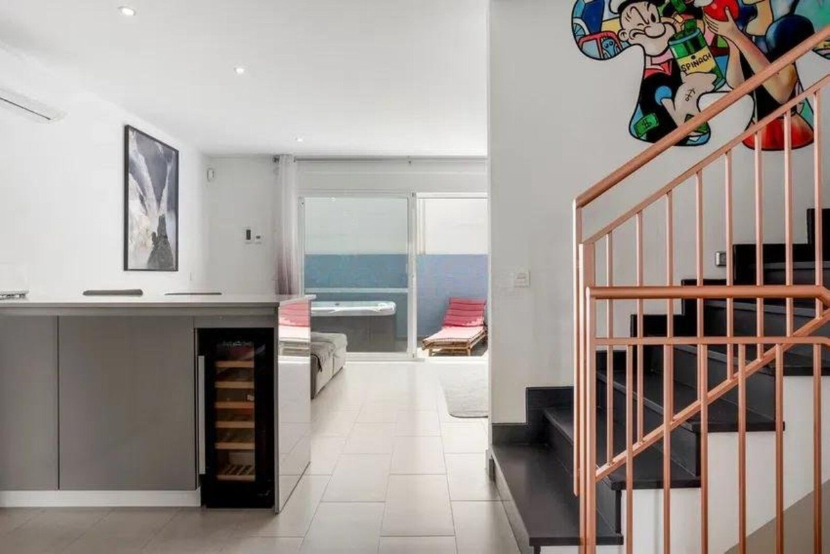 Te koop Half vrijstaand huis Costa Del Sol Estepona € 645.000,-