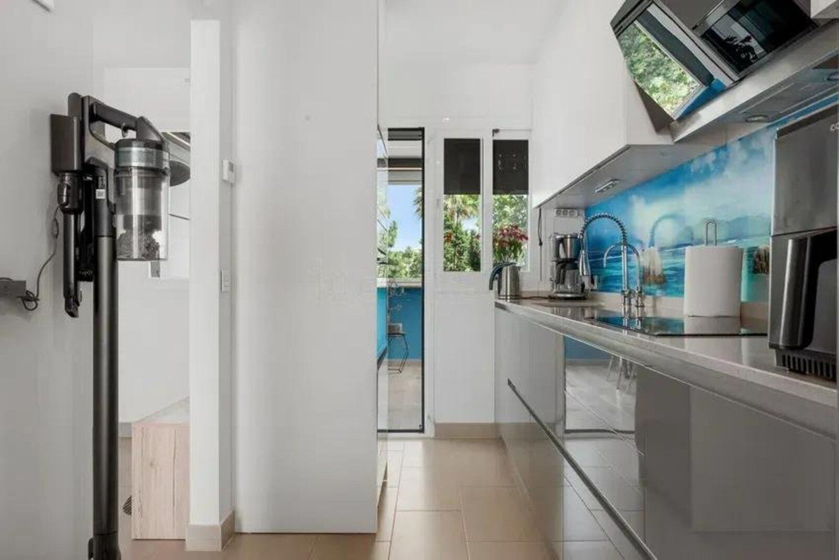 Te koop Half vrijstaand huis Costa Del Sol Estepona € 645.000,-