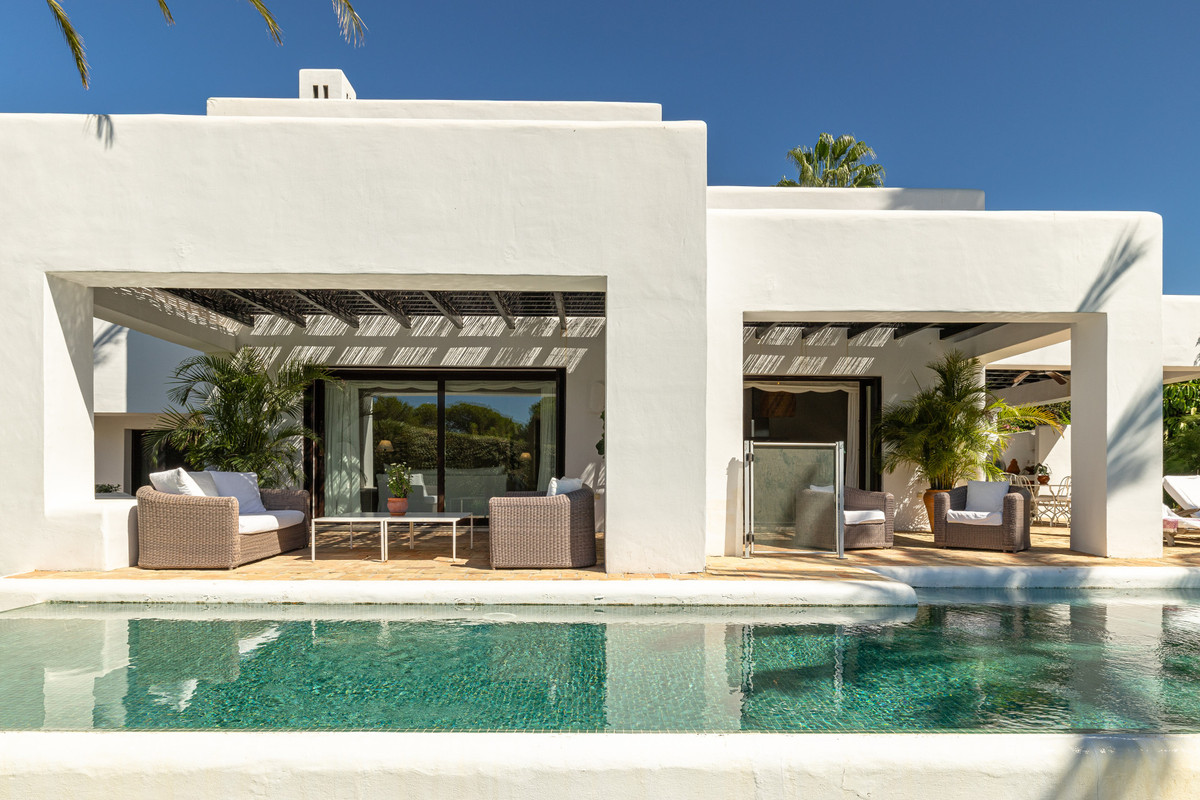 Te koop Vrijstaande Villa Costa Del Sol Casares € 4.550.000,-