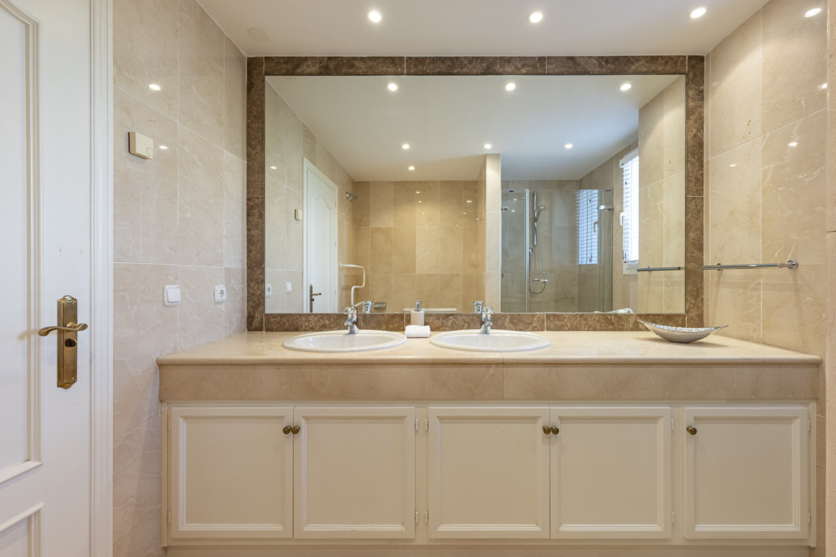 Te koop Vrijstaande Villa Costa Del Sol Benahavís € 2.895.000,-