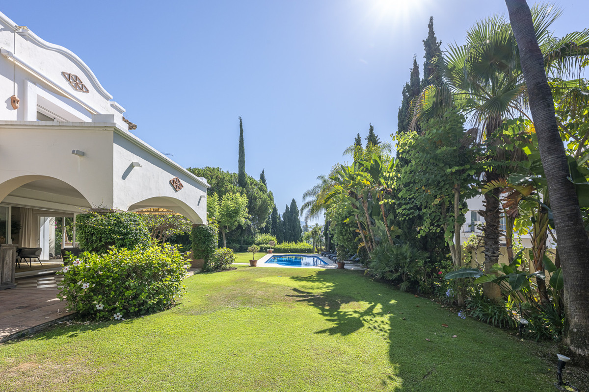 Te koop Vrijstaande Villa Costa Del Sol Benahavís € 2.895.000,-