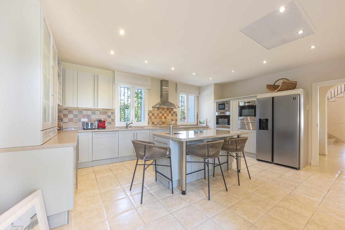 Te koop Vrijstaande Villa Costa Del Sol Benahavís € 2.895.000,-