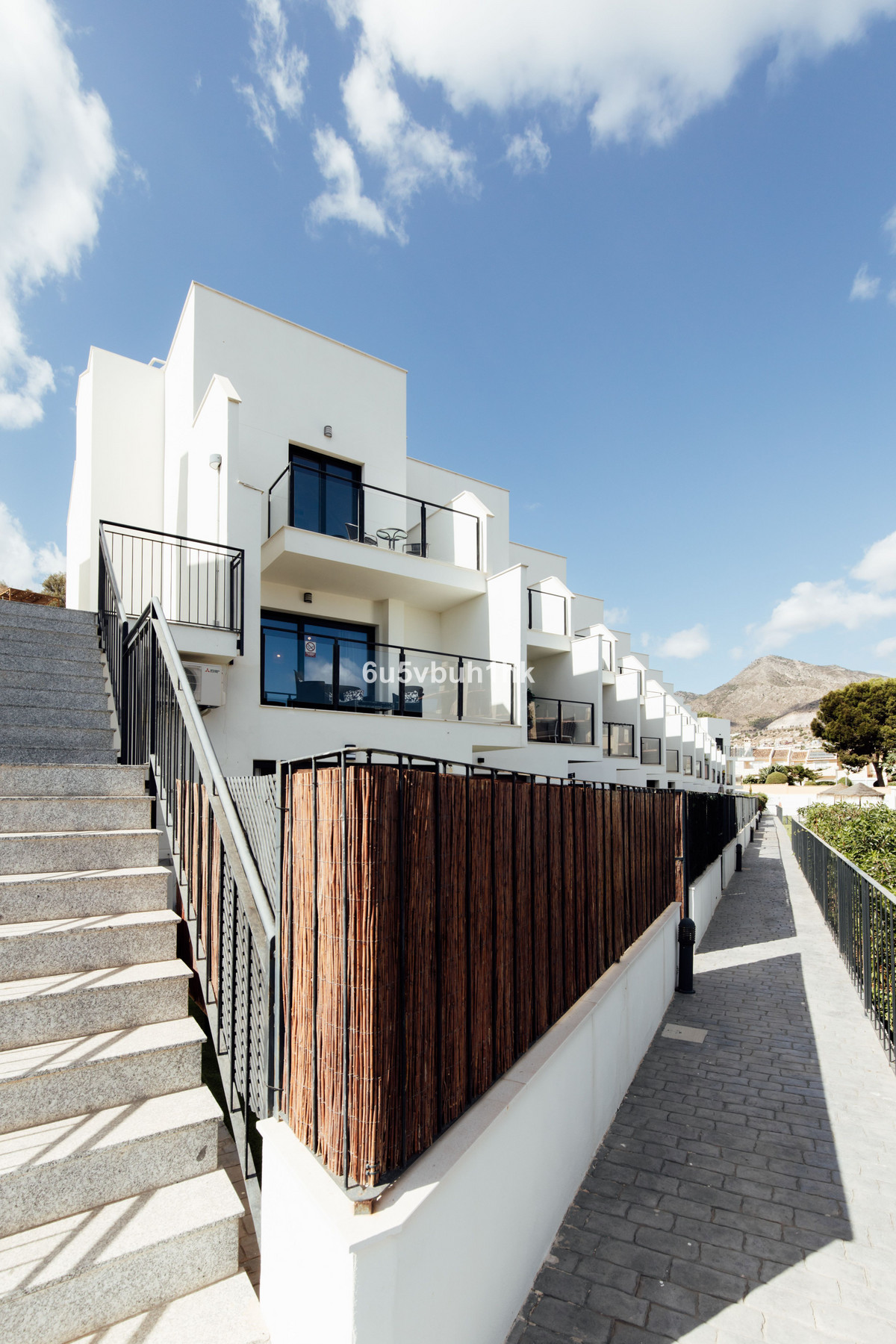 Te koop Herenhuis Costa Del Sol Benalmadena Costa € 650.000,-