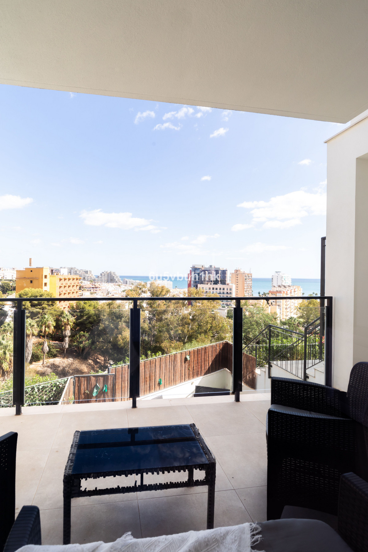 Te koop Herenhuis Costa Del Sol Benalmadena Costa € 650.000,-