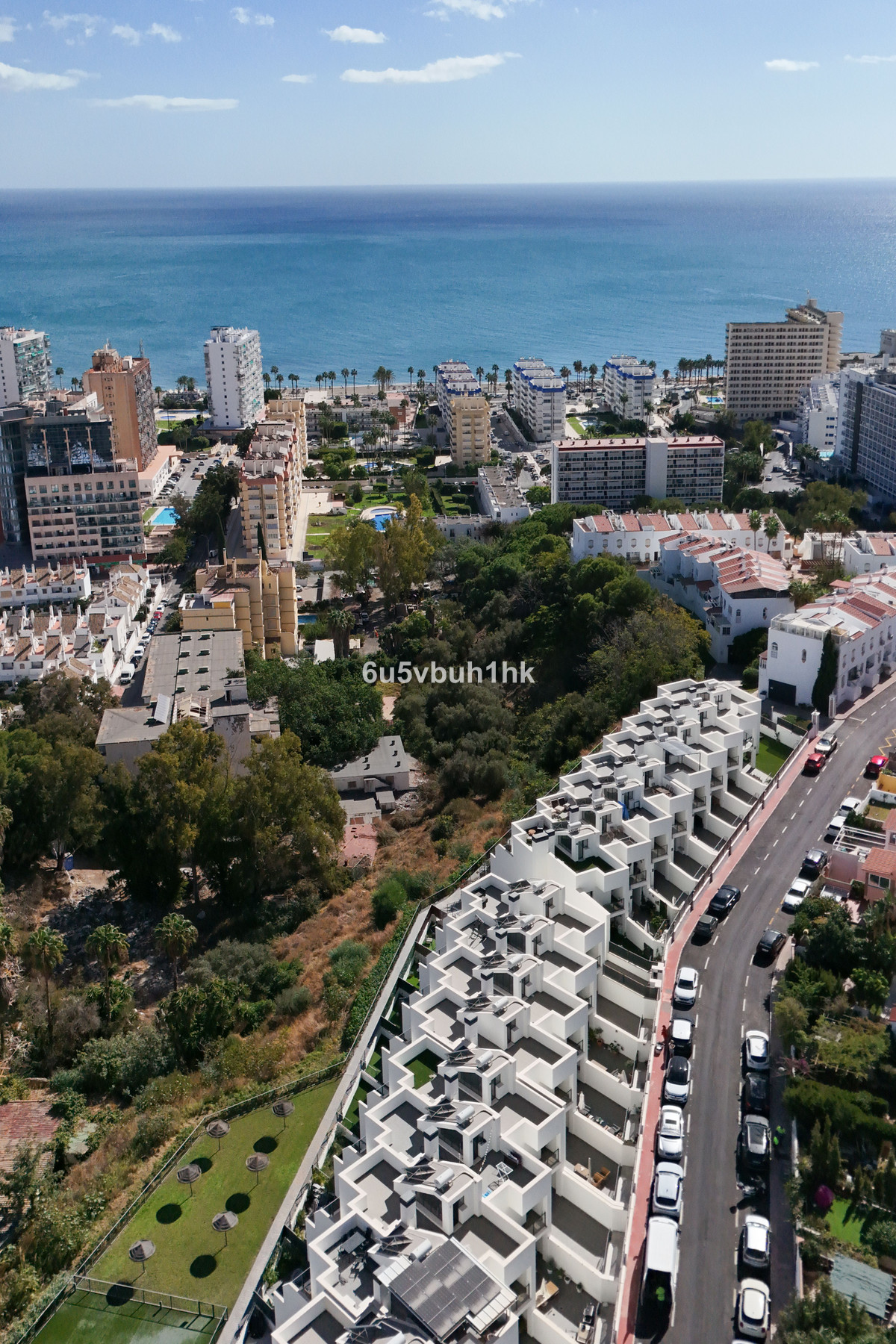 Te koop Herenhuis Costa Del Sol Benalmadena Costa € 650.000,-