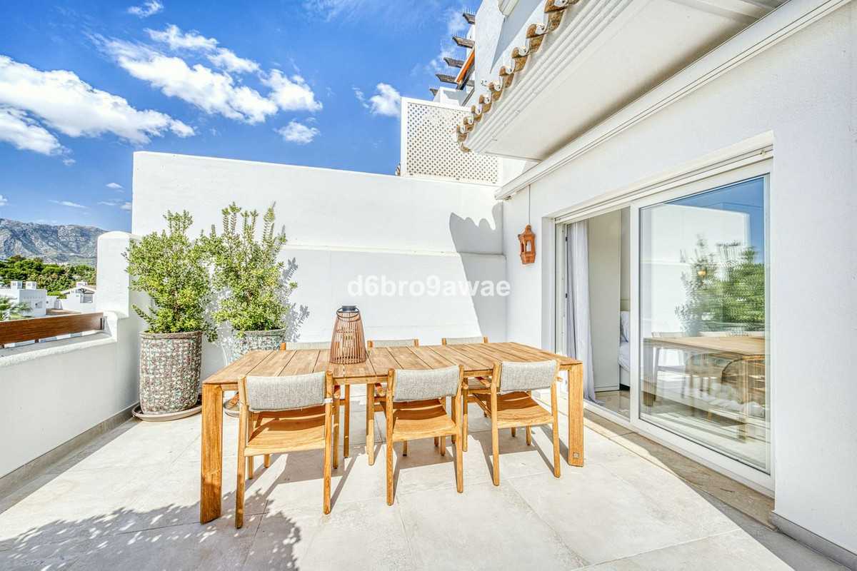 Te koop Middle Floor Apartment Costa Del Sol Marbella € 1.750.000,-