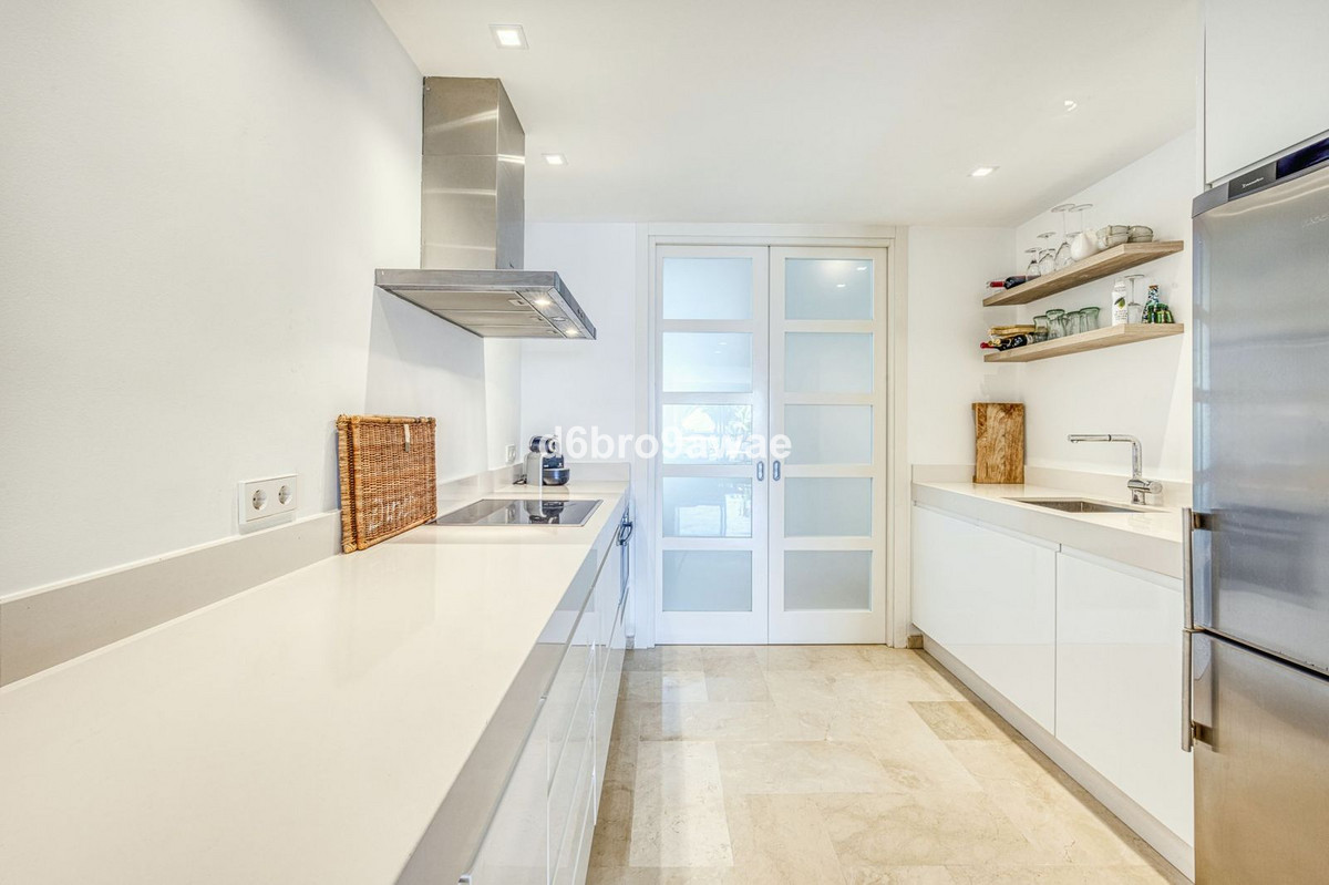 Te koop Middle Floor Apartment Costa Del Sol Marbella € 1.750.000,-