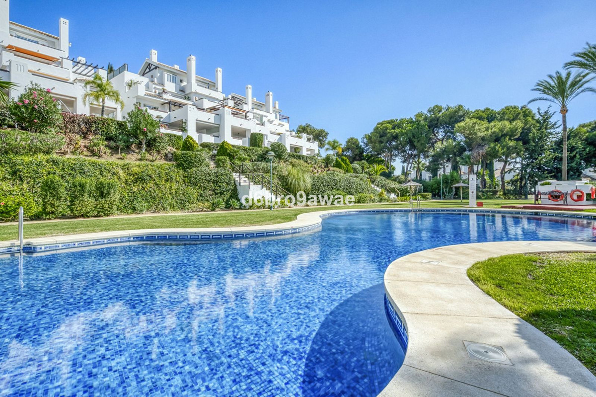 Te koop Middle Floor Apartment Costa Del Sol Marbella € 1.750.000,-