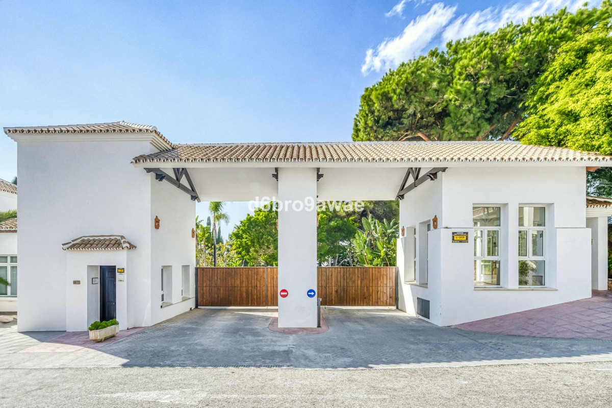 Te koop Middle Floor Apartment Costa Del Sol Marbella € 1.750.000,-