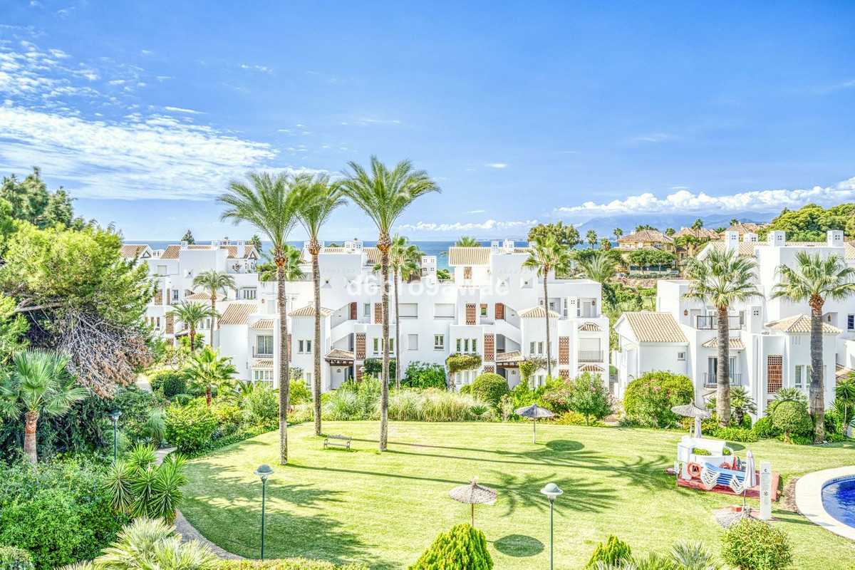 Te koop Middle Floor Apartment Costa Del Sol Marbella € 1.750.000,-