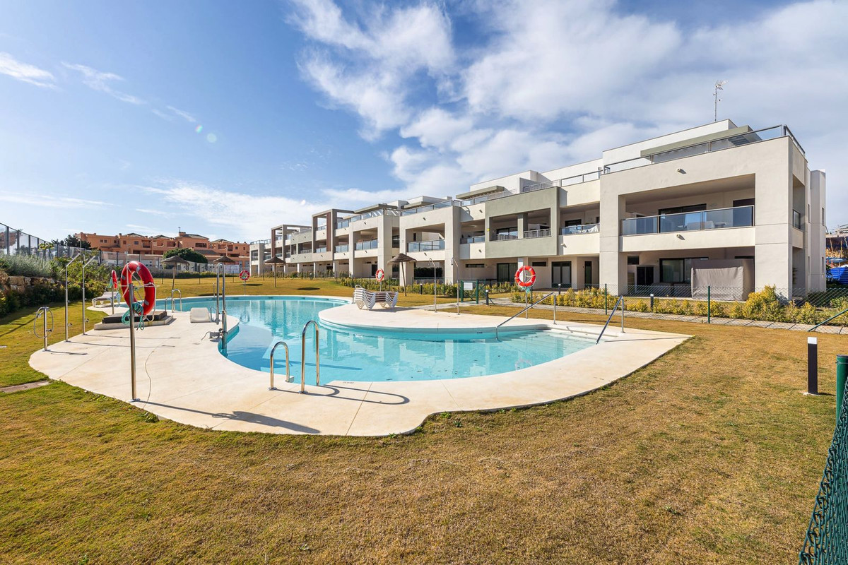 Te koop Gelijkvloers appartement Costa Del Sol Casares Playa € 475.000,-