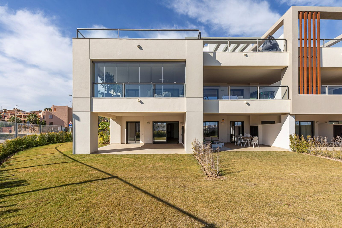 Te koop Gelijkvloers appartement Costa Del Sol Casares Playa € 475.000,-