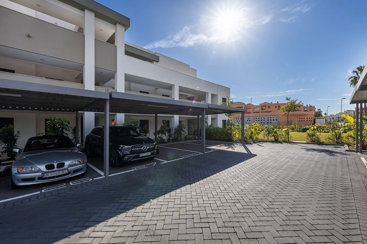 Te koop Gelijkvloers appartement Costa Del Sol Casares Playa € 475.000,-