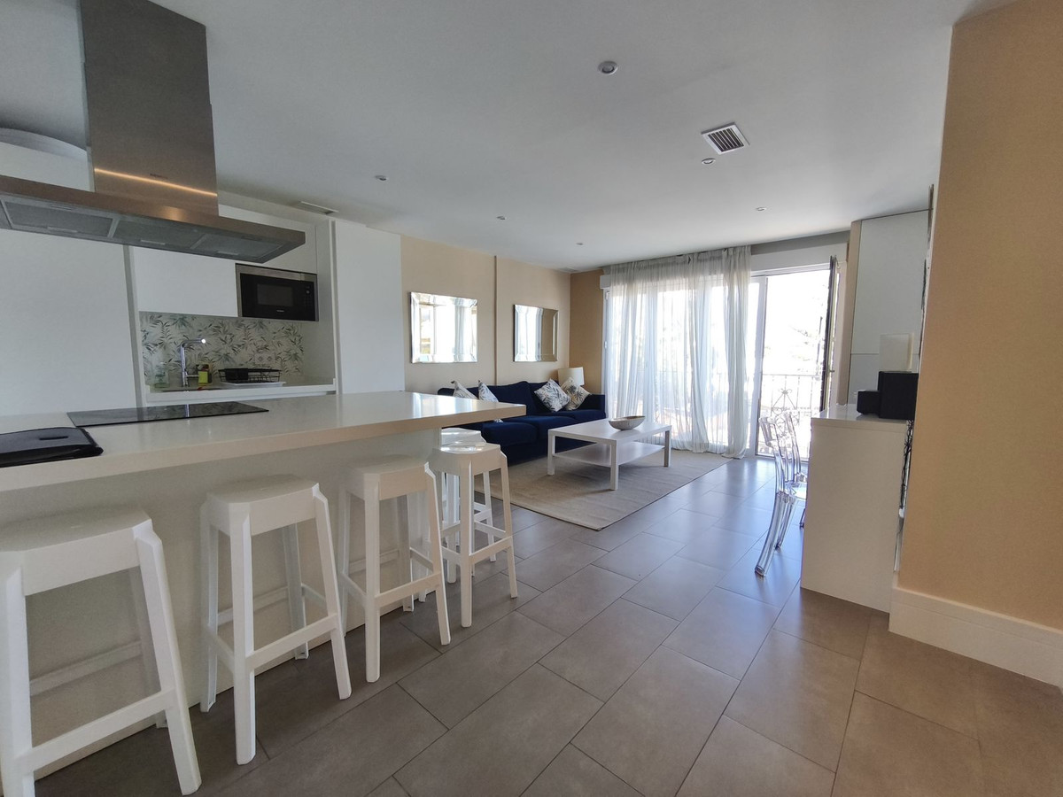 Te koop Middle Floor Apartment Costa Del Sol Puerto Banús € 645.000,-