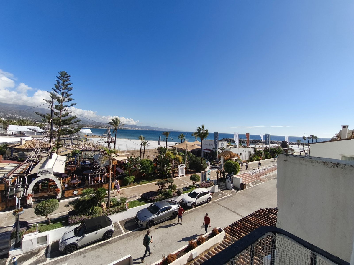 Te koop Middle Floor Apartment Costa Del Sol Puerto Banús € 645.000,-