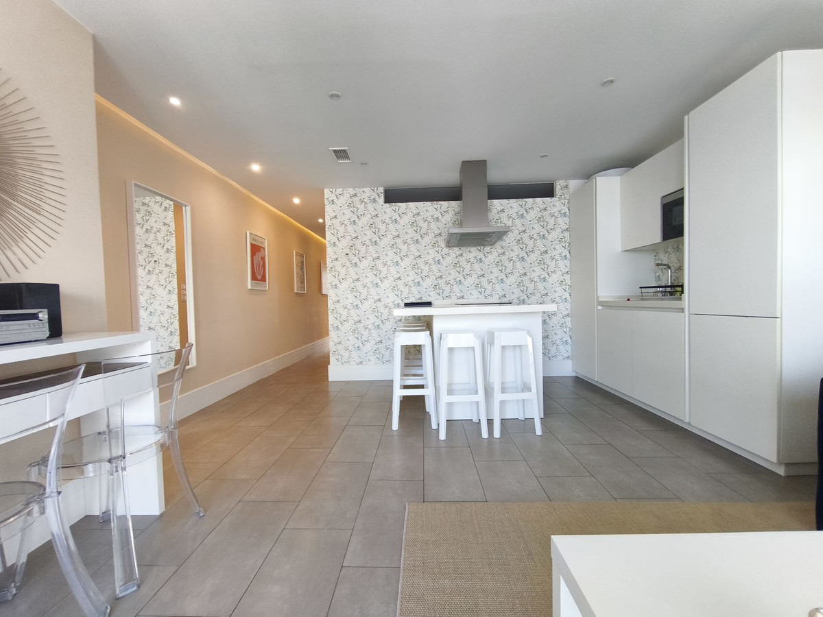 Te koop Middle Floor Apartment Costa Del Sol Puerto Banús € 645.000,-