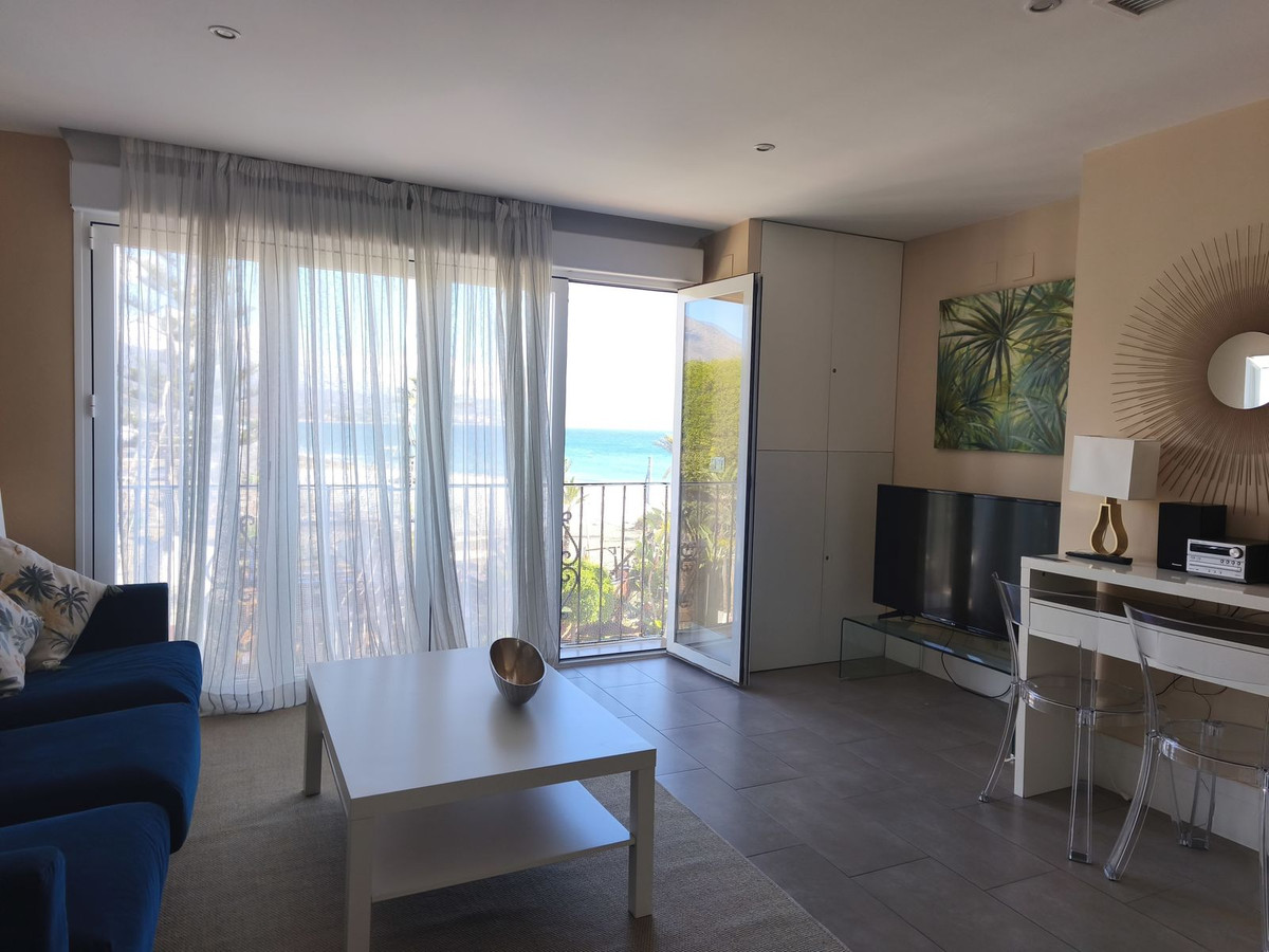 Te koop Middle Floor Apartment Costa Del Sol Puerto Banús € 645.000,-
