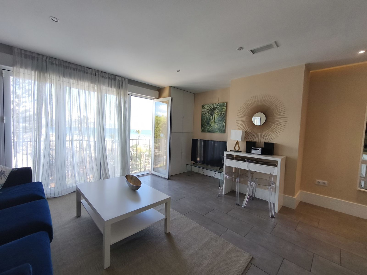 Te koop Middle Floor Apartment Costa Del Sol Puerto Banús € 645.000,-
