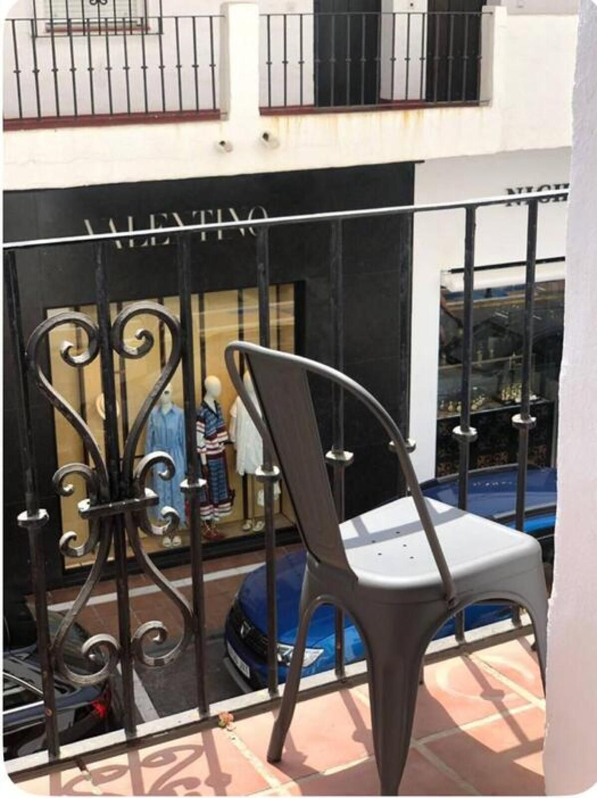 Te koop Middle Floor Apartment Costa Del Sol Puerto Banús € 450.000,-