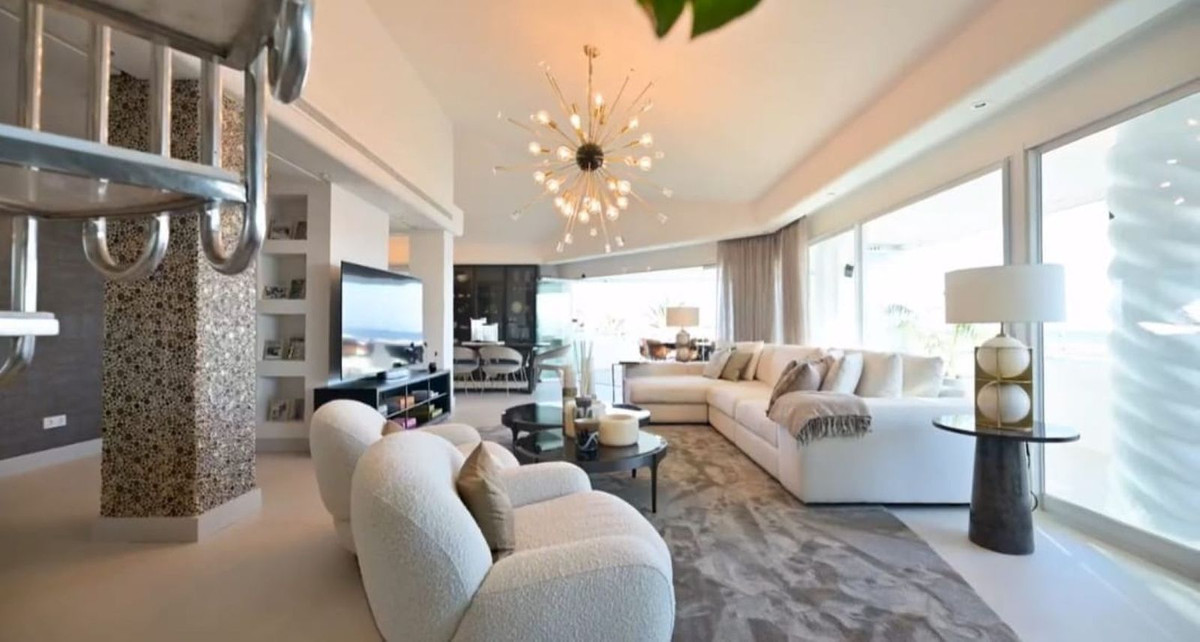 Te koop Penthouse Duplex Costa Del Sol Benalmadena Costa € 1.975.000,-