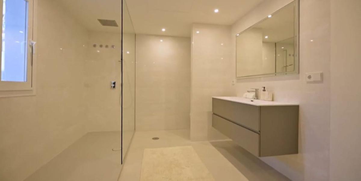 Te koop Penthouse Duplex Costa Del Sol Benalmadena Costa € 1.975.000,-