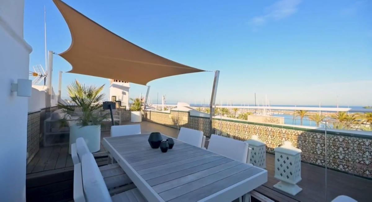 Te koop Penthouse Duplex Costa Del Sol Benalmadena Costa € 1.975.000,-