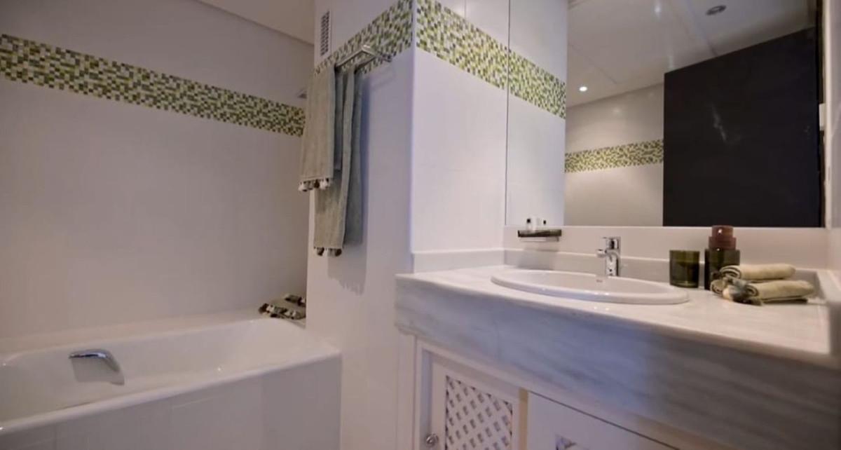 Te koop Penthouse Duplex Costa Del Sol Benalmadena Costa € 1.975.000,-