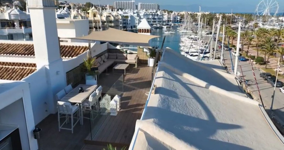 Te koop Penthouse Duplex Costa Del Sol Benalmadena Costa € 1.975.000,-