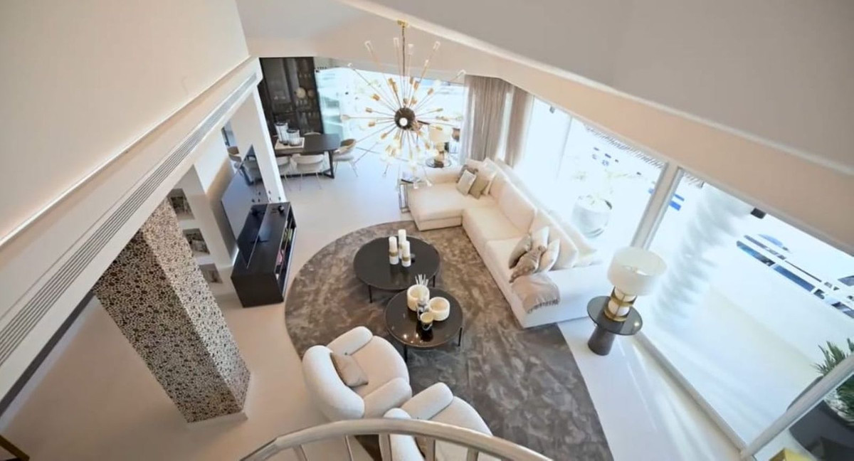 Te koop Penthouse Duplex Costa Del Sol Benalmadena Costa € 1.975.000,-