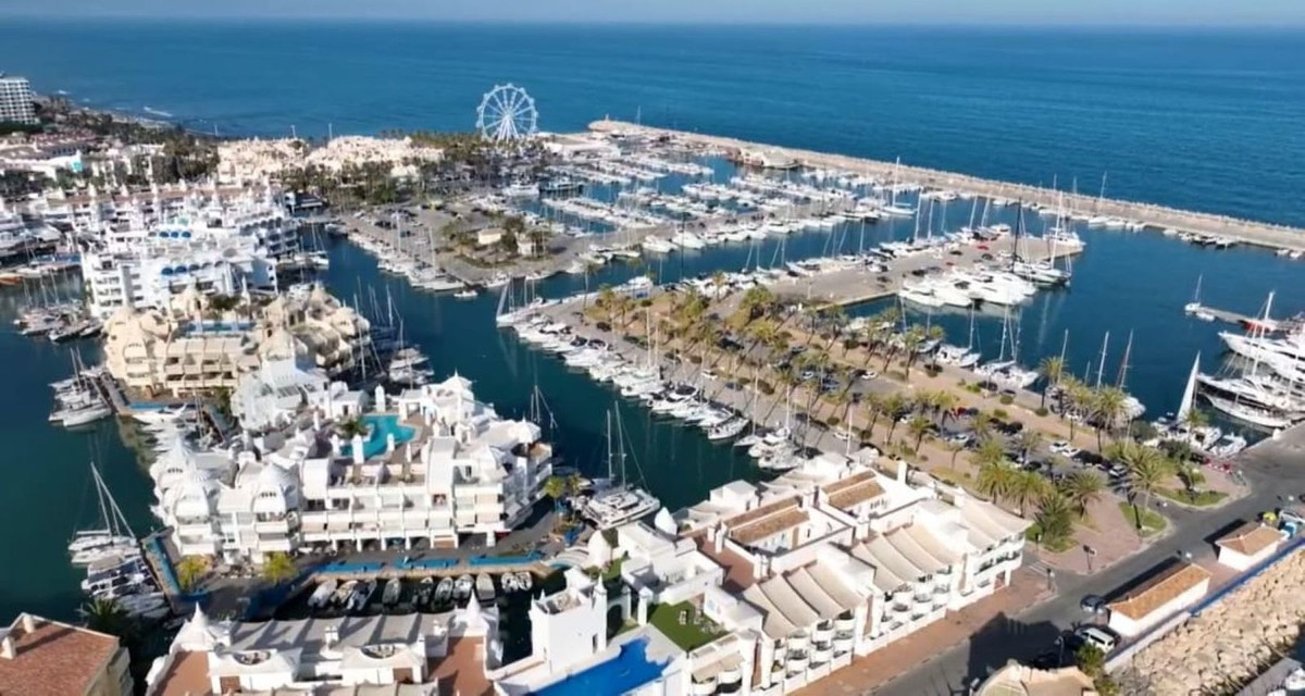 Te koop Penthouse Duplex Costa Del Sol Benalmadena Costa € 1.975.000,-
