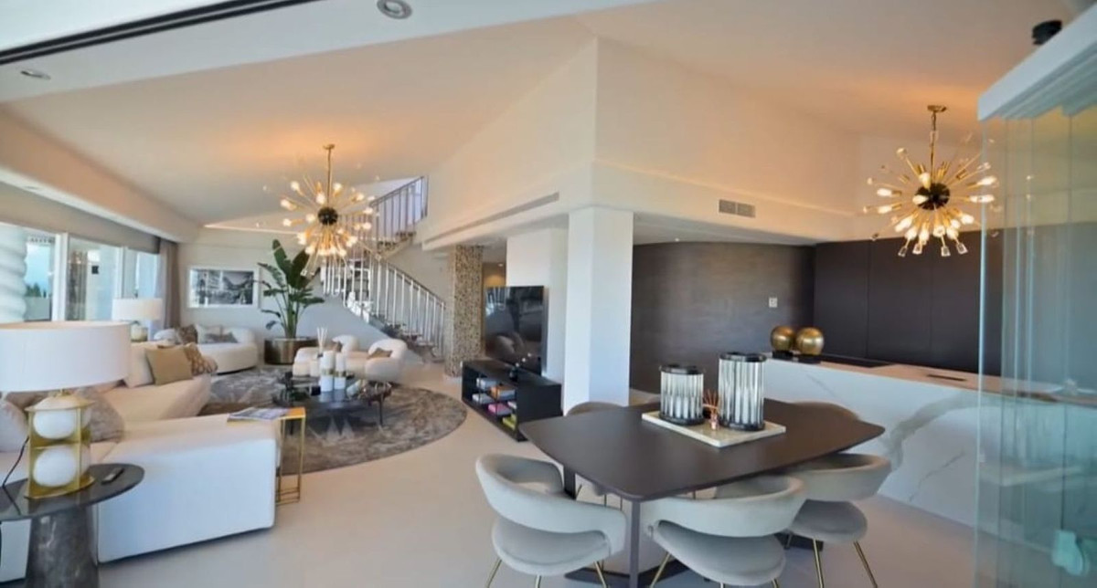 Te koop Penthouse Duplex Costa Del Sol Benalmadena Costa € 1.975.000,-