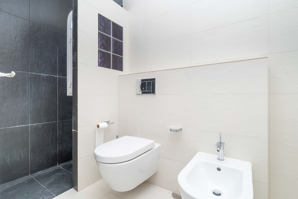 Te koop Herenhuis Costa Del Sol Nueva Andalucía € 519.000,-