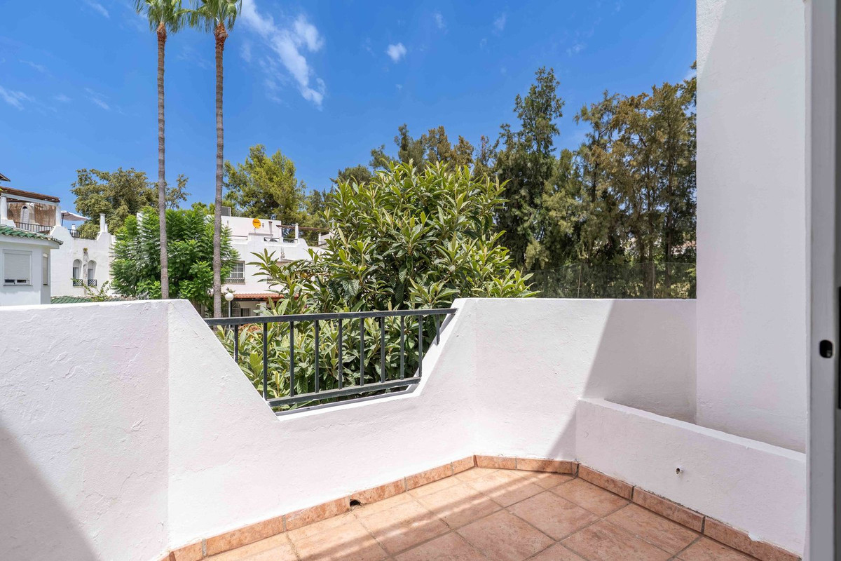 Te koop Herenhuis Costa Del Sol Nueva Andalucía € 519.000,-
