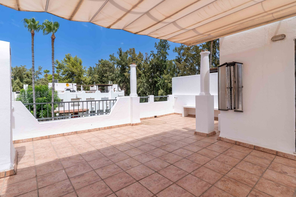 Te koop Herenhuis Costa Del Sol Nueva Andalucía € 519.000,-