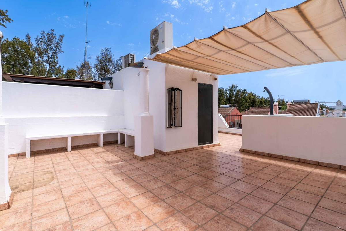 Te koop Herenhuis Costa Del Sol Nueva Andalucía € 519.000,-